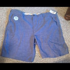 Men’s Van Heusen fabric keeps cool shorts